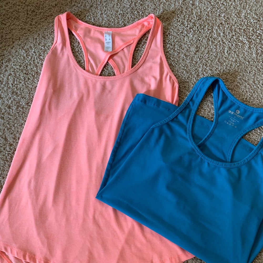 2 Workout tops!